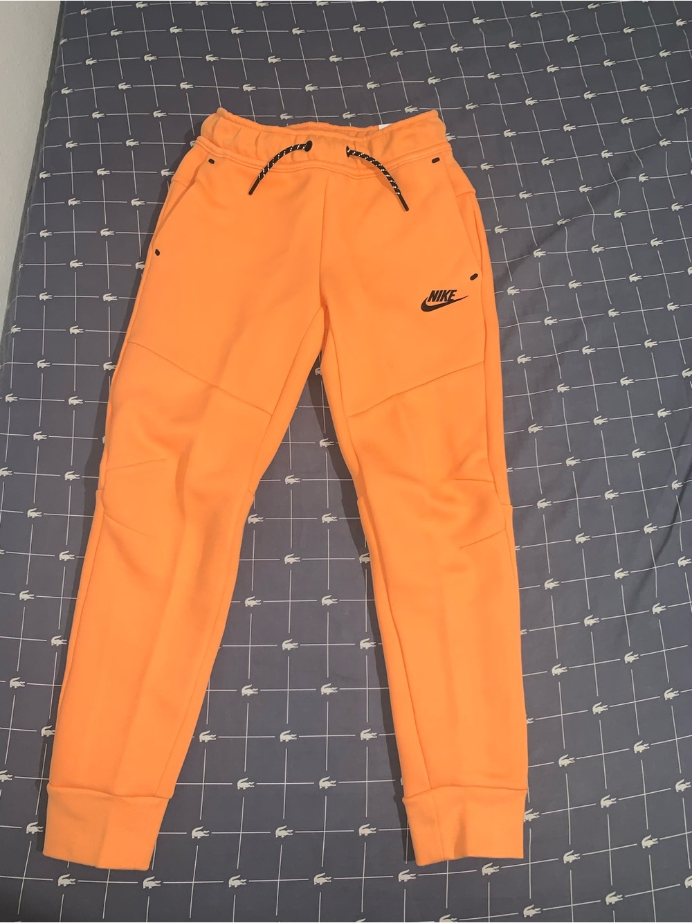 Nike Sportswear Tech Fleece Big Kids Joggers Orange HV5869-833 Size: Small
